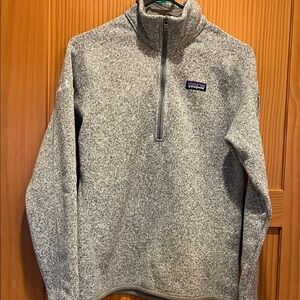 Patagonia Heathered Gray Fleece Pullover, Quarter Zip, Arm Patch/Pocket, Size M